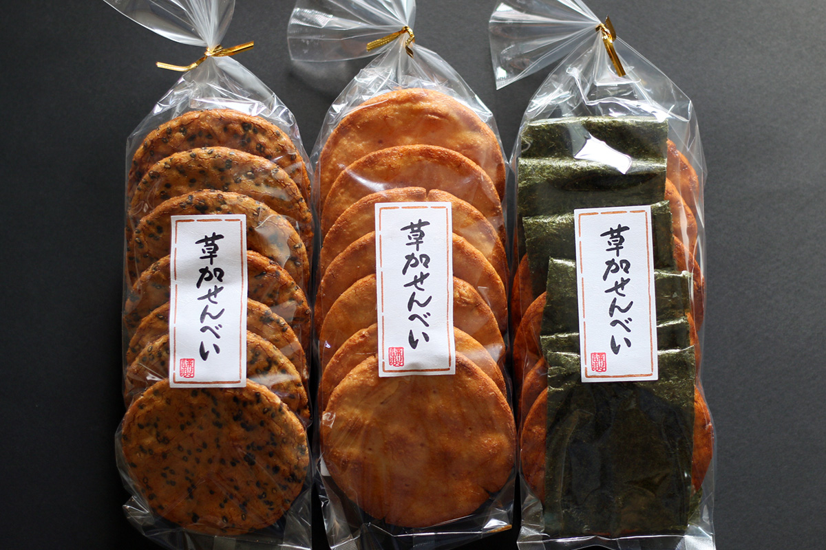 いかり 草加せんべい(3品:醤油、ごま、海苔)撮影:(株)三喜屋